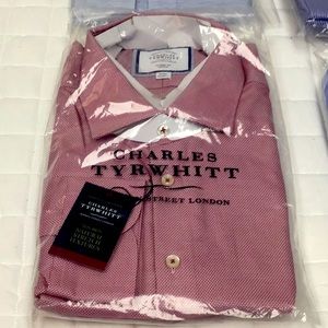 Charles Tyrwhitt new Men’s shirts 18/35. Classic fit, non iron